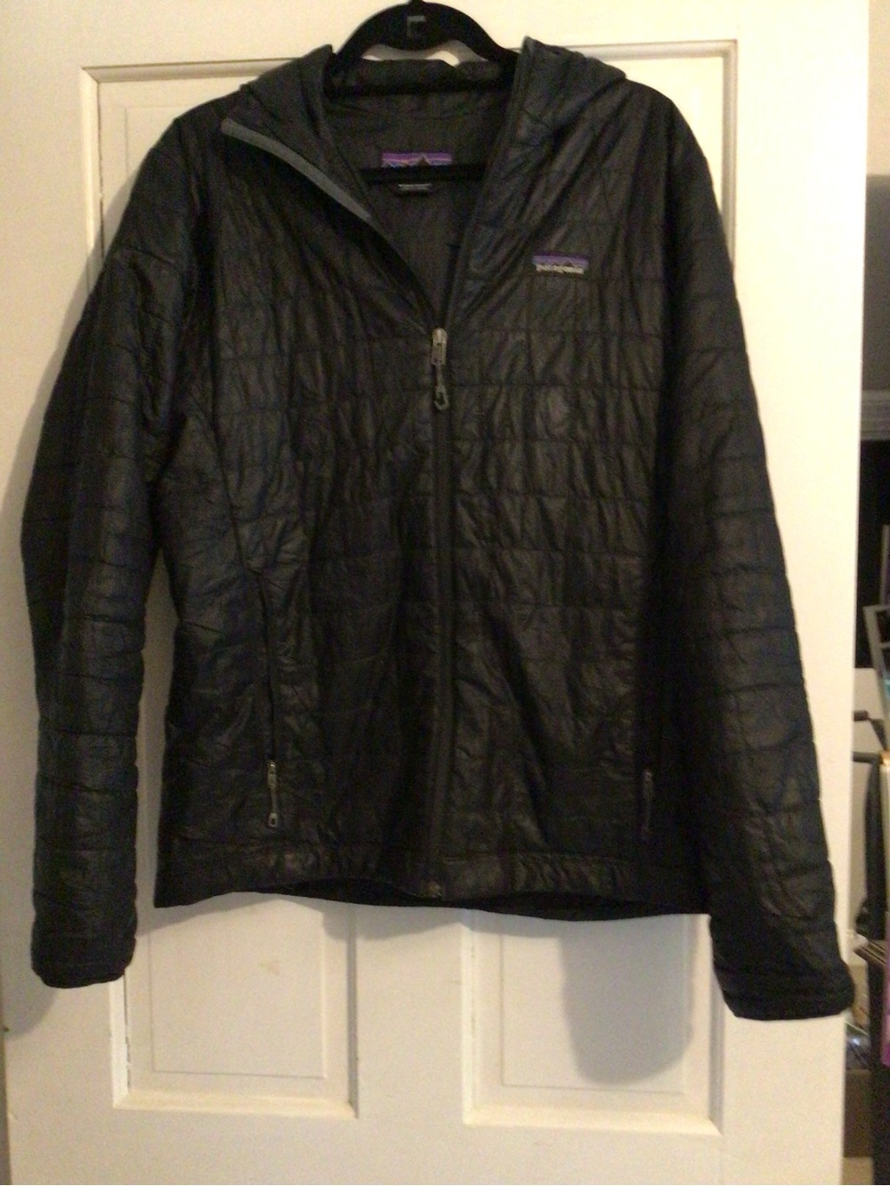 Patagonia Men's Nano Puff Hoodie Full Zip Puffer JacketBlack Size M